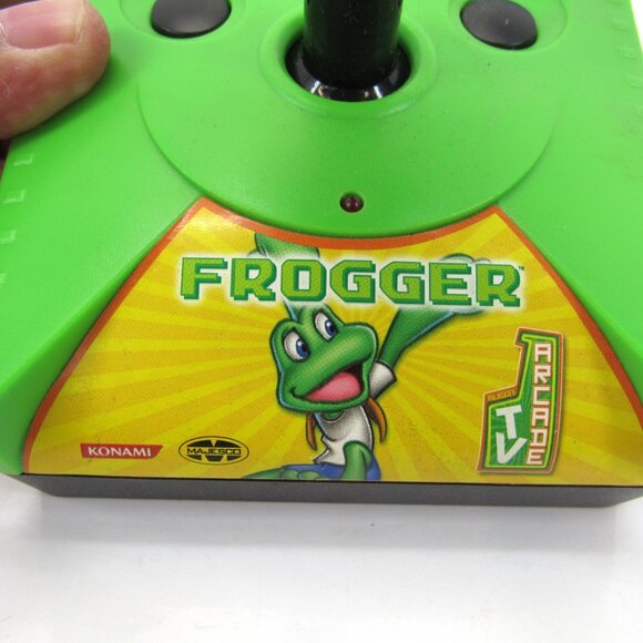 Frogger TV Arcade Video Games Joystick JS-140 Konami Majesco Preowned No Battery - Picture 2 of 10